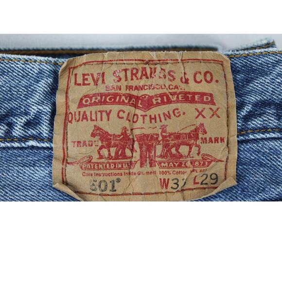 Levi’s 501 Button Fly Jeans Men’s 33x29 Light Wash Straight Fit Haiti - Picture 9 of 15